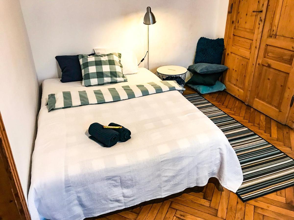 קרקוב Large And Cozy Apartment 60 M2, Cracow Old Town מראה חיצוני תמונה